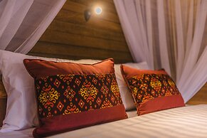 Nerima Hut Lembongan