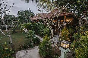 Nerima Hut Lembongan