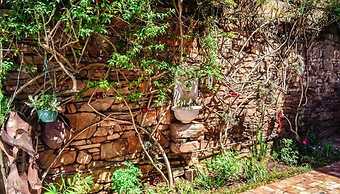 137 High Street Guest House