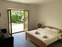 1 Bedroom Apartment With Stunning Views