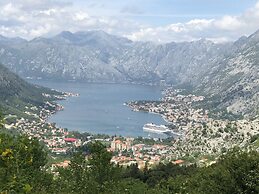 1 Bedroom Apartment With Stunning Views