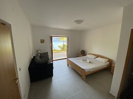 1 Bedroom Apartment With Stunning Views