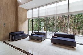 Christina's Saigon - Icon 56 Apartment