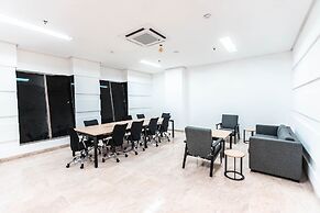 Super OYO Townhouse 1 Hotel Salemba