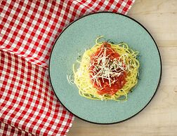 Super OYO Townhouse 1 Hotel Salemba