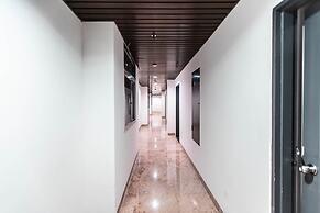 Super OYO Townhouse 1 Hotel Salemba