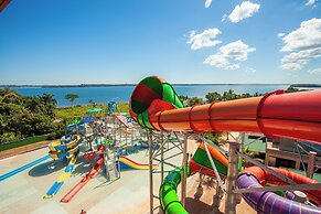 Grandes Lagos Resorts e Parque Aquático