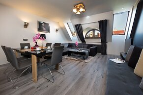 Aparthotel New Lux