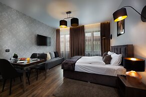 Aparthotel New Lux