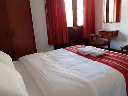 Explorer Deluxe Hotel