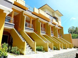 Golden Pension House