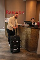 Ramada Suites By Wyndham Victoria Street West