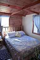 #7 - Northwoods Retreat 3 Bedroom Cabin by RedAwning