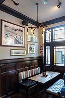 Publove The Rose & Crown