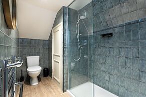 Publove The Rose & Crown