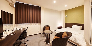 Crown Hotel Okinawa Annex