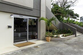 Crown Hotel Okinawa Annex