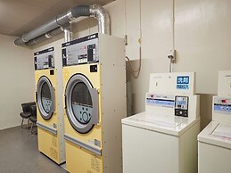 Crown Hotel Okinawa Annex