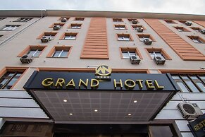 An Grand Hotel