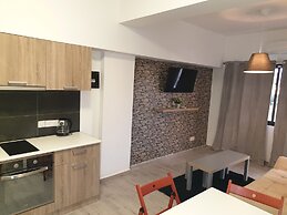 Mylos Court Apartments