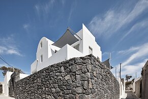 Alchemy Luxury Villa