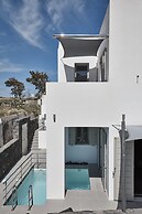 Alchemy Luxury Villa