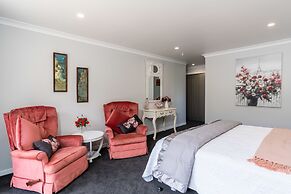 Glenbervie Cottages and Bed & Breakfast