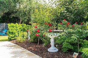 Glenbervie Cottages and Bed & Breakfast