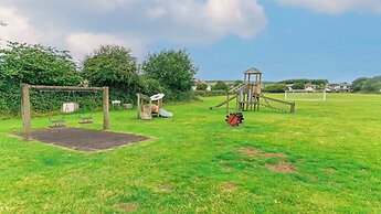 Bag-end House 7 Bedrooms, Sleeps 14, Hot Tub