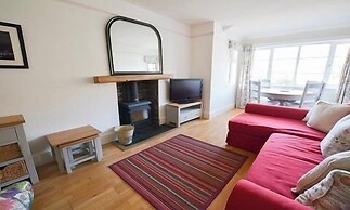 Bridge Cottage Croyde 3-4 Bed, Sleeps 8, Hot Tub