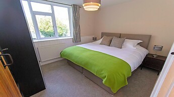 Streamways Nr Croyde 6 Bedroom, Sleeps 12-16, Hot Tub