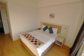 iCom Marina Sea View