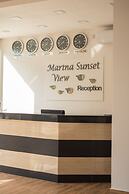 iCom Marina Sea View