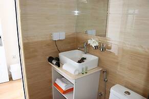 iCom Marina Sea View