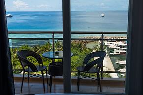 iCom Marina Sea View