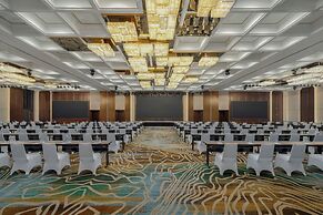 Vinpearl Landmark 81, Autograph Collection