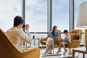 Vinpearl Landmark 81, Autograph Collection