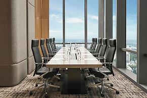 Vinpearl Landmark 81, Autograph Collection