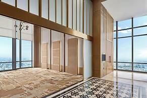 Vinpearl Landmark 81, Autograph Collection