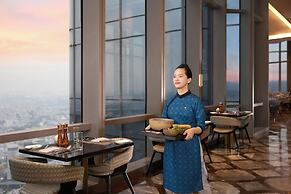 Vinpearl Landmark 81, Autograph Collection