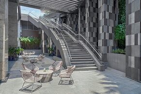 Vinpearl Landmark 81, Autograph Collection