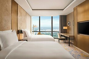 Vinpearl Landmark 81, Autograph Collection