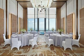 Vinpearl Landmark 81, Autograph Collection