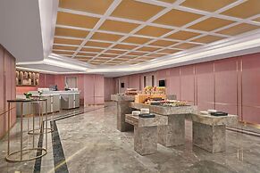 Vinpearl Landmark 81, Autograph Collection