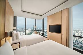 Vinpearl Landmark 81, Autograph Collection