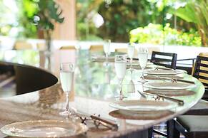 Okinawa Harborview Hotel