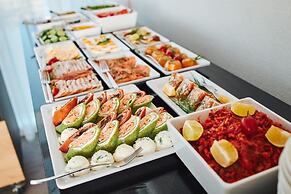 Molo Park Aparthotel