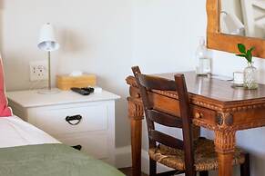 African Sands Bed & Breakfast