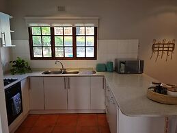 African Sands Bed & Breakfast