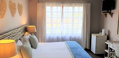 African Sands Bed & Breakfast